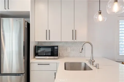 $985,000 | 2118 Grant, Unit 1, Redondo Beach, CA 90278