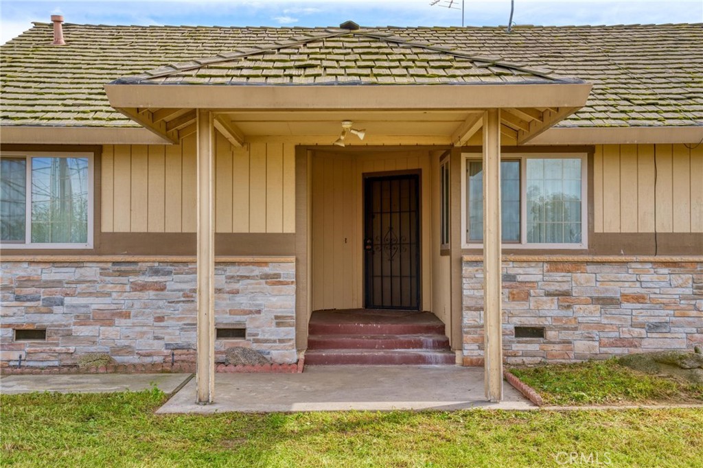 3345 Ave Two Atwater, CA 95301 - Photo 9 of 50 a view of entryway front of house