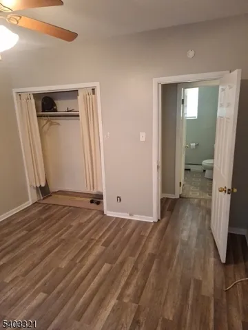 $950 | 301 North White Horse Pike, Unit 2, Laurel Springs, NJ 08021