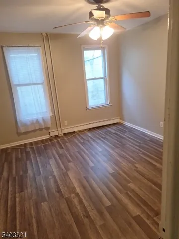 $950 | 301 North White Horse Pike, Unit 2, Laurel Springs, NJ 08021