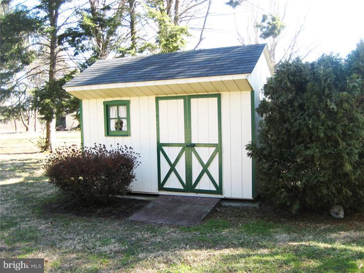 5 Robin Road Holland, PA 18966 - Photo 15 of 16 Storage Shed