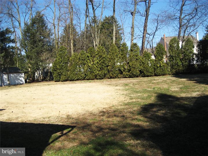 5 Robin Road Holland, PA 18966 - Photo 16 of 16 View