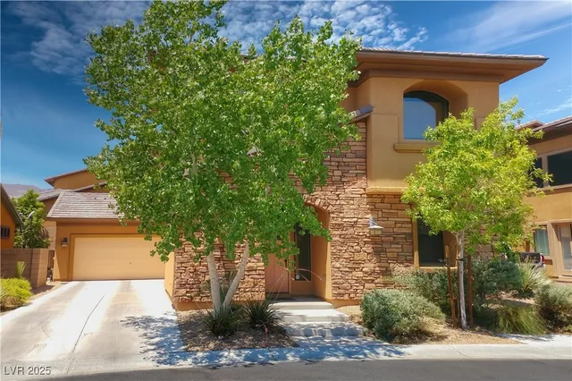 $2,300 | 3933 Bagua Court, Las Vegas, NV 89129