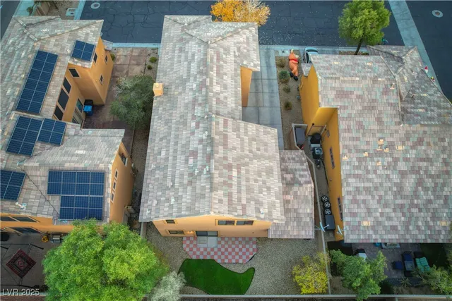 $2,300 | 3933 Bagua Court, Las Vegas, NV 89129