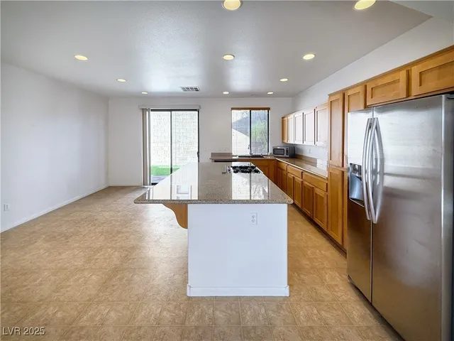 $2,300 | 3933 Bagua Court, Las Vegas, NV 89129