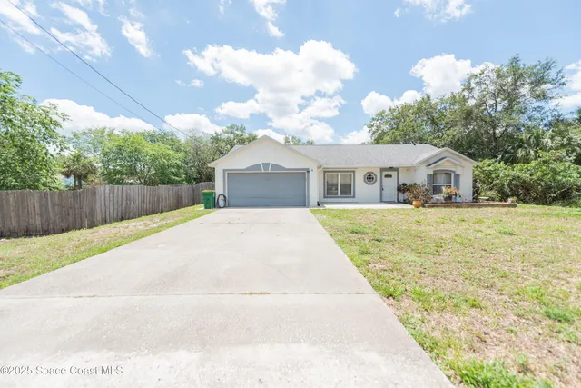 $2,300 | 6121 Corning Road, Port St. John, FL 32927