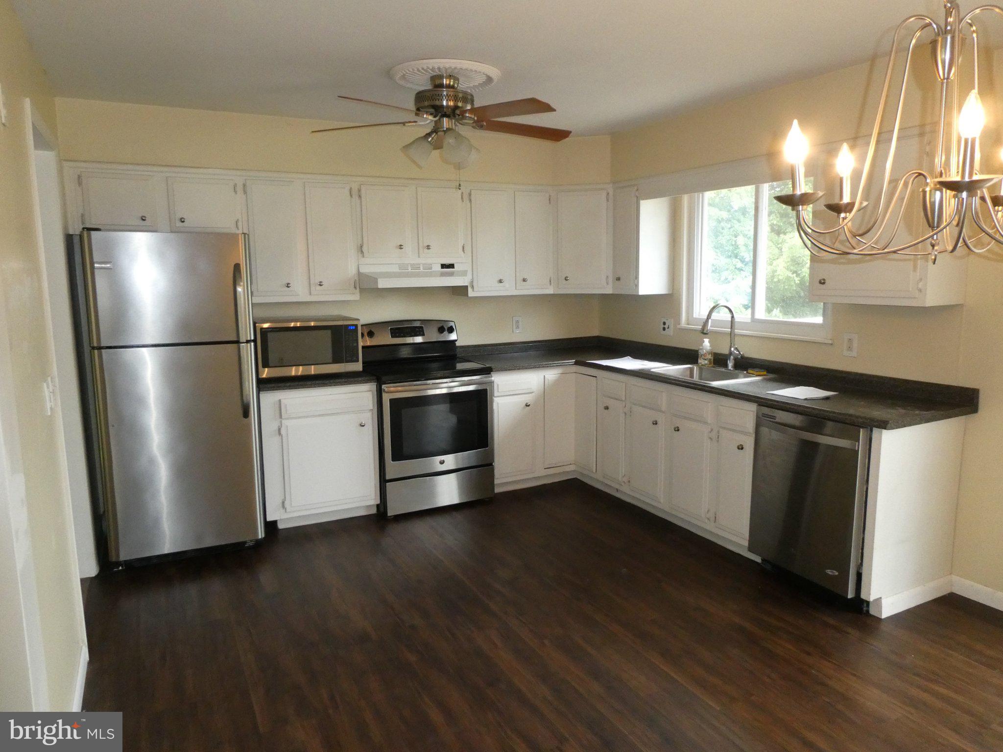 195 Beebetown Road Berlin, NJ 08009 - Photo 11 of 28