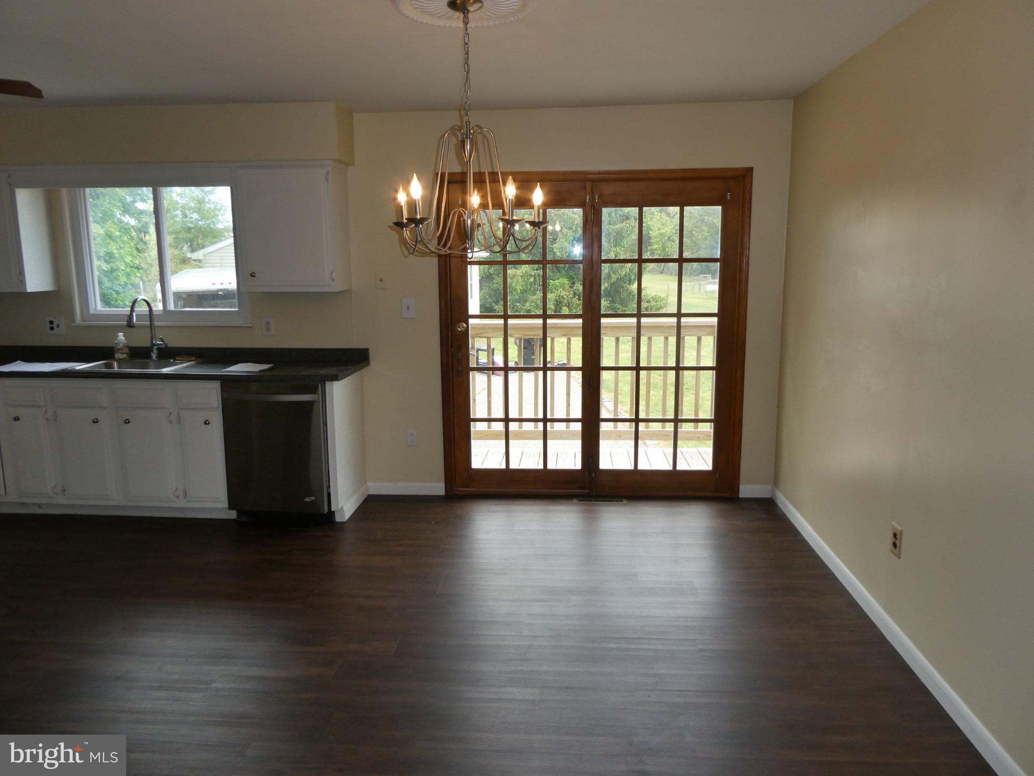 195 Beebetown Road Berlin, NJ 08009 - Photo 9 of 28