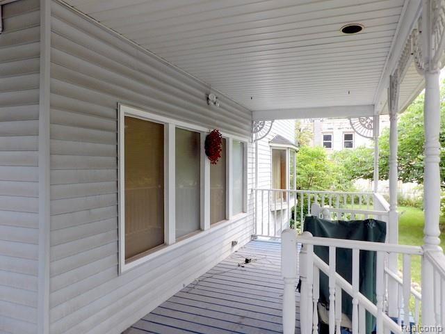 25528 Ecorse Road Taylor, MI 48180 - Photo 5 of 55 A GREAT SPOT FOR YOUR MORNING COFFEE!