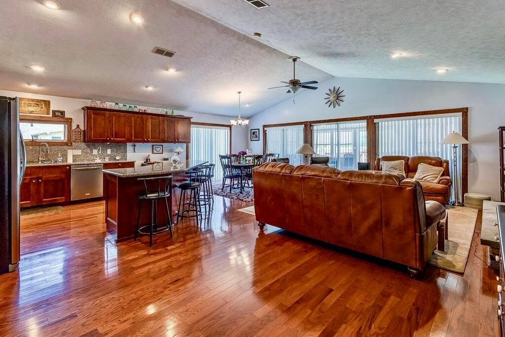 1430 Newark Road Mount Vernon, OH 43050 - Photo 8 of 56 1-24