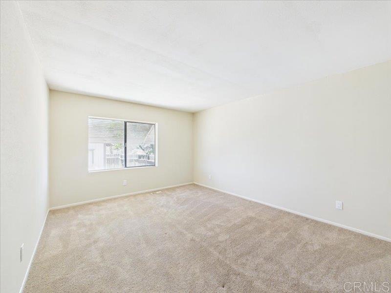 37589 Montezuma Valley Road Ranchita, CA 92066 - Photo 12 of 43 an empty room with a window
