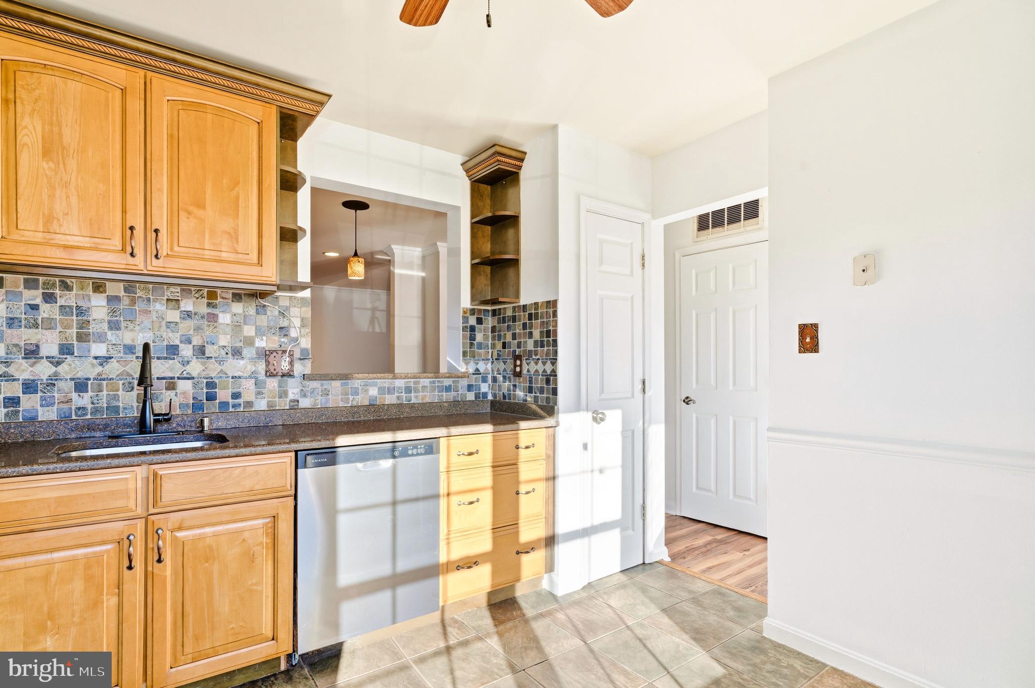 6 Offspring Court Perry Hall, MD 21128 - Photo 12 of 39 Pass through to dining area