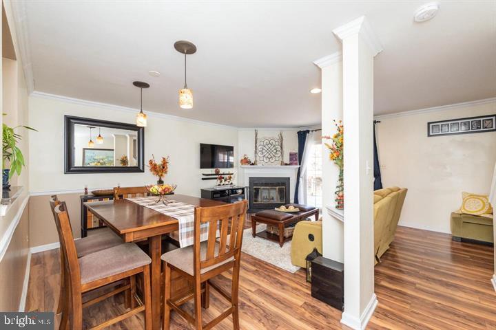6 Offspring Court Perry Hall, MD 21128 - Photo 6 of 39 Staged great room