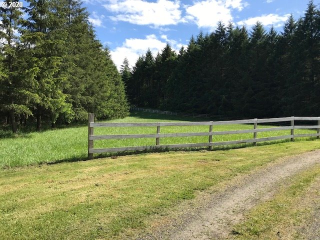 6990 Northwest Canyonview Road Gaston, OR 97119 - Photo 32 of 32 a view of a park