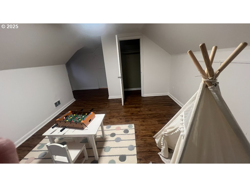 8155 Southwest Canyon Road Portland, OR 97225 - Photo 11 of 22 Gallery Image 11
