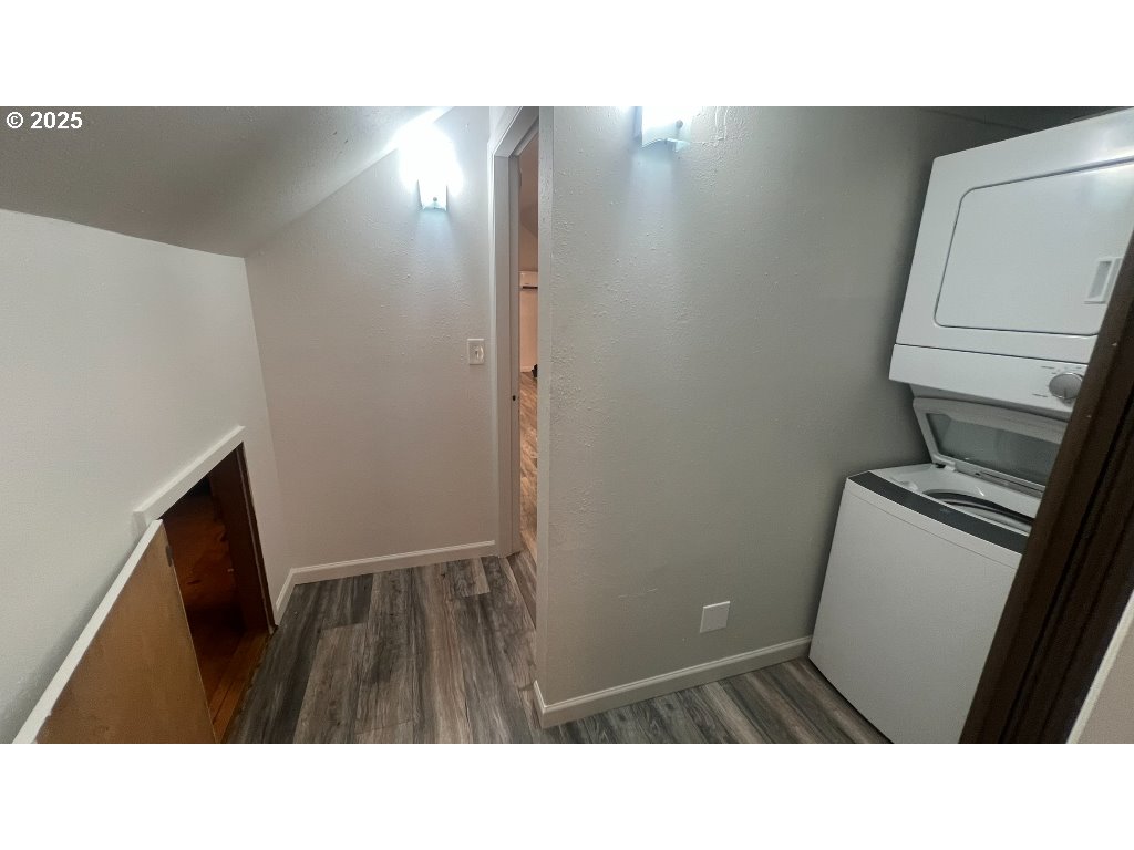 8155 Southwest Canyon Road Portland, OR 97225 - Photo 21 of 22 Gallery Image 21