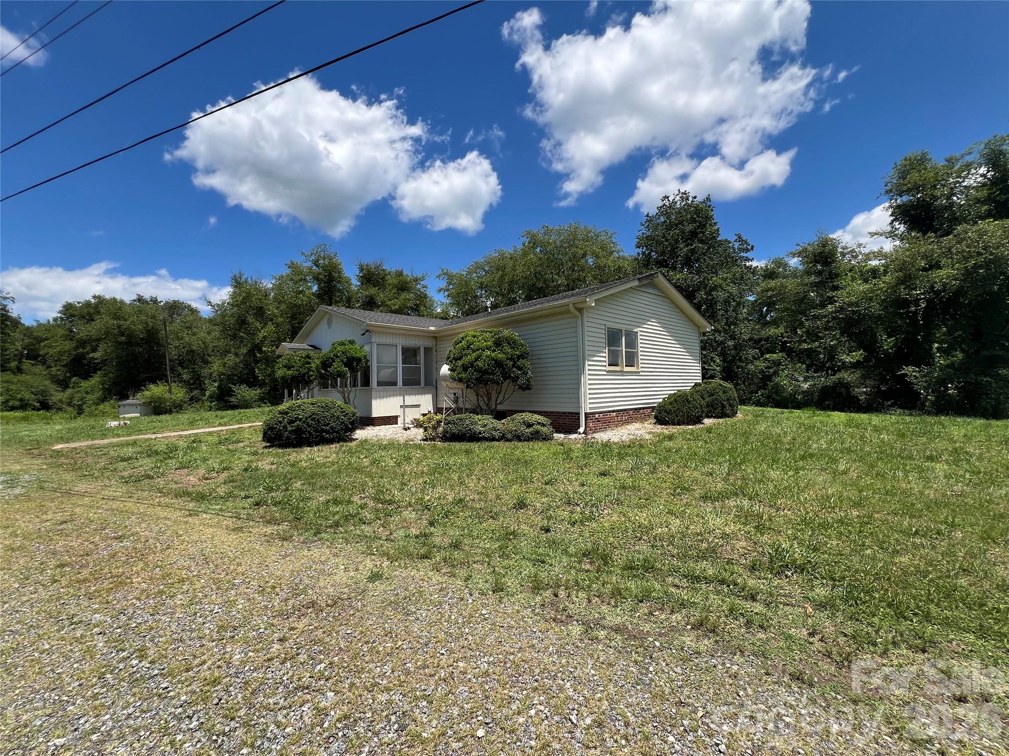 4405 Maple Creek Road Rutherfordton, NC 28139 - Photo 2 of 5