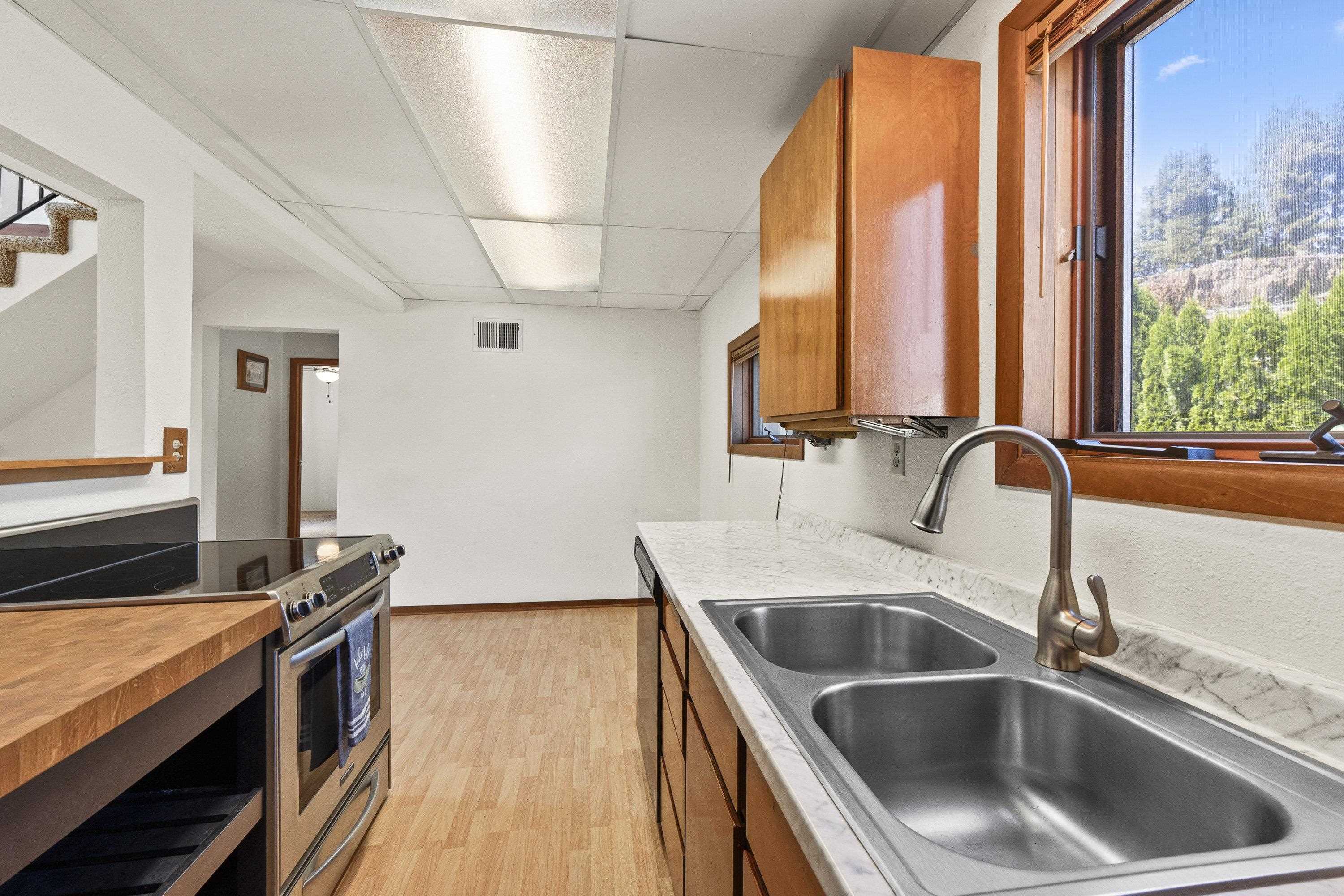 19124 West Bunker Road Cheney, WA 99004 - Photo 17 of 50