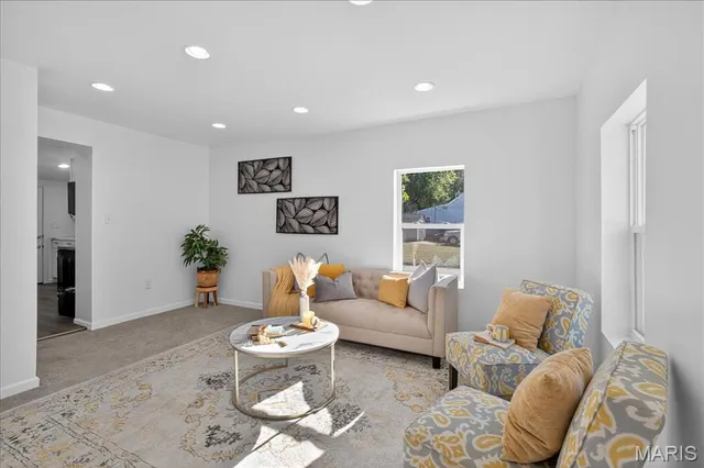 $142,000 | 900 North Church Street, Belleville, IL 62220