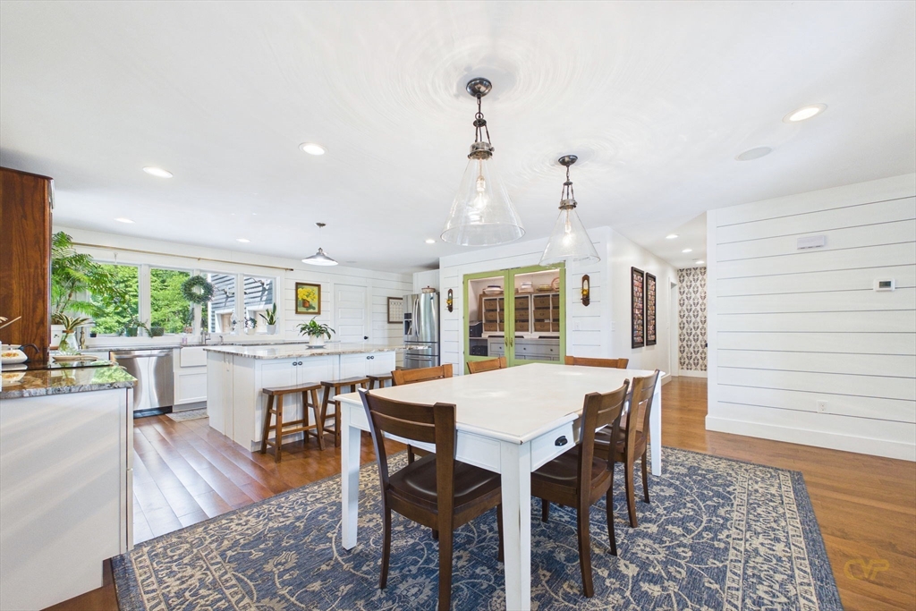 351 County Road Rochester, MA 02576 - Photo 8 of 37