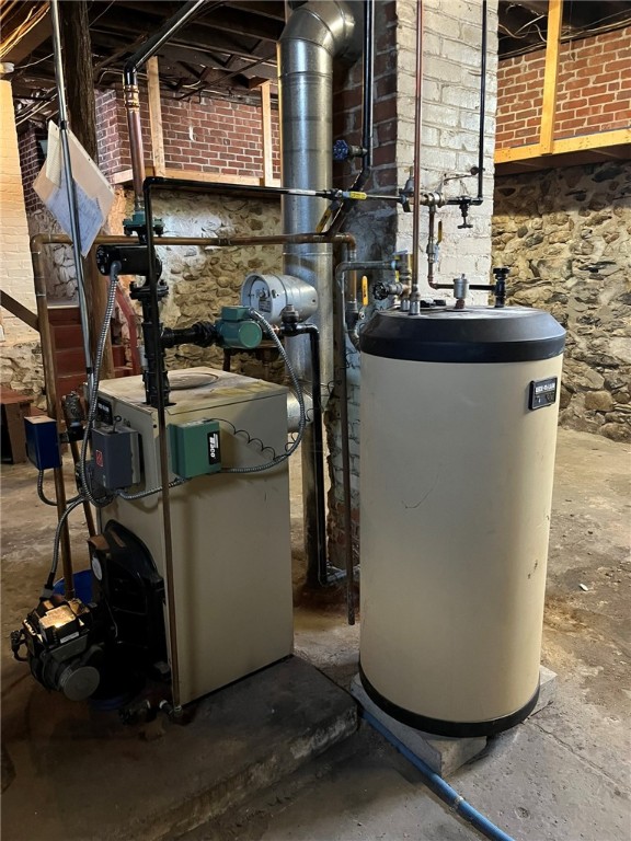 38 Sweet Avenue Woonsocket, RI 02895 - Photo 18 of 19