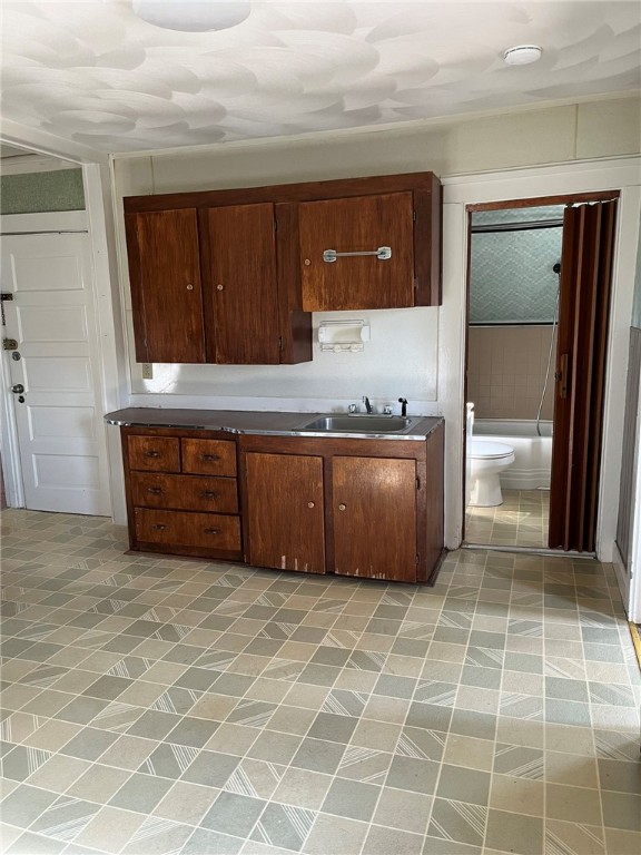 38 Sweet Avenue Woonsocket, RI 02895 - Photo 9 of 19