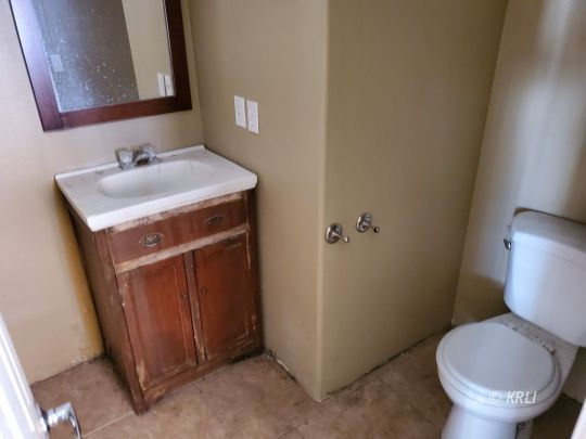 10075 Pioneer Road Weldon, CA 93283 - Photo 13 of 28