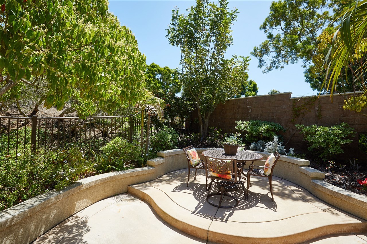 695 Rihely Place Encinitas, CA 92024 - Photo 22 of 25