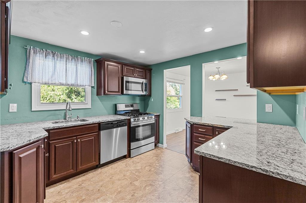 1109 Rankin Road White Oak, PA 15131 - Photo 8 of 29 Gallery Image 8