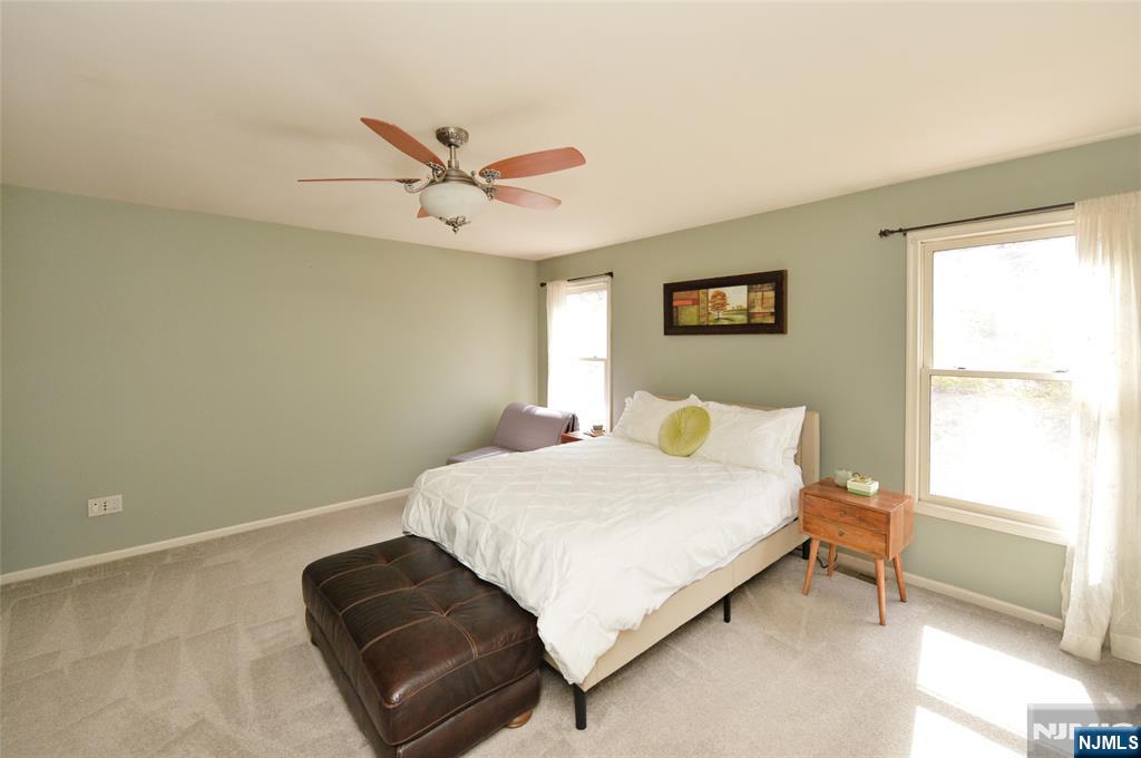 21 Split Rock Road North Haledon, NJ 07508 - Photo 18 of 27