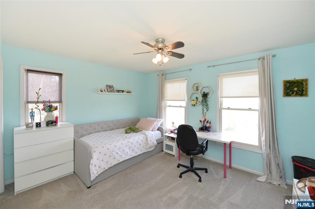 21 Split Rock Road North Haledon, NJ 07508 - Photo 22 of 27