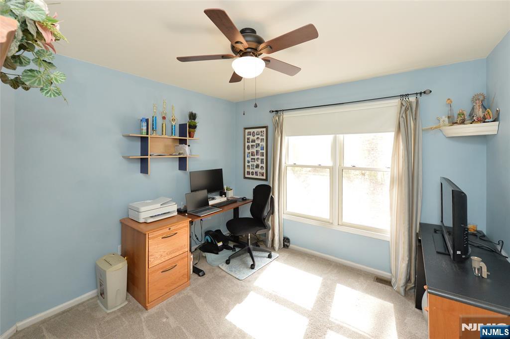 21 Split Rock Road North Haledon, NJ 07508 - Photo 26 of 27