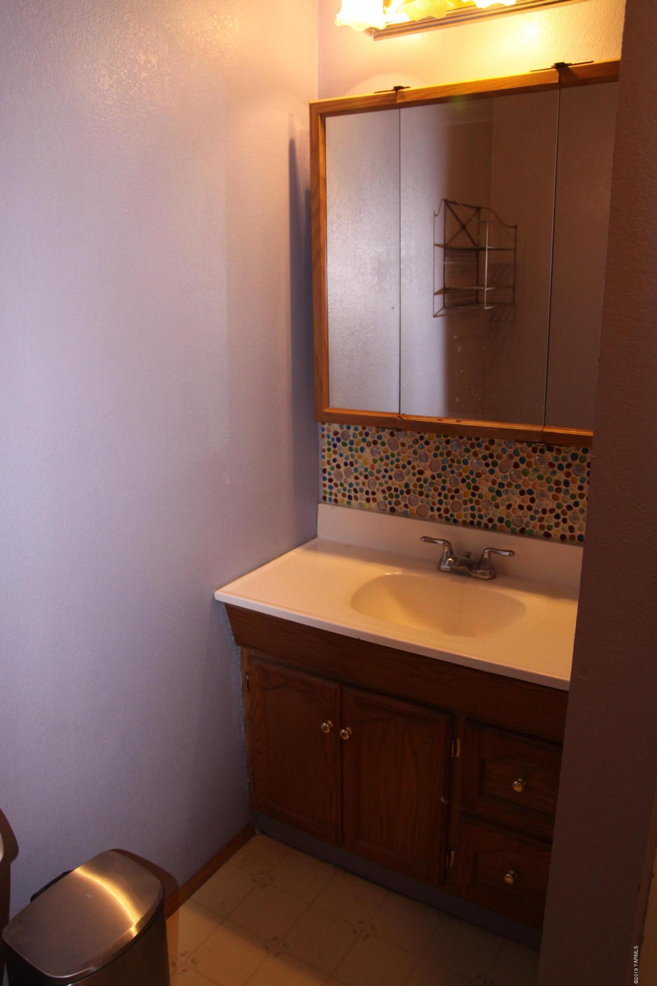 741 McPhee Road Naches, WA 98937 - Photo 10 of 16 a bathroom with a sink and a mirror