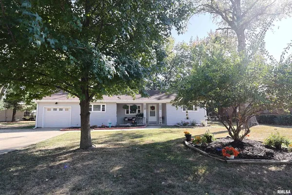 $145,000 | 11 Ridge Road, Centralia, IL 62801