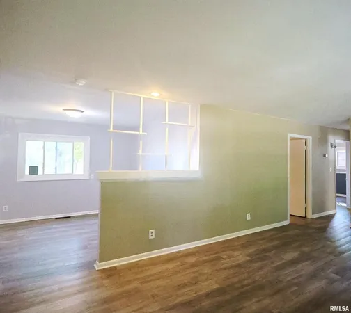 $145,000 | 11 Ridge Road, Centralia, IL 62801