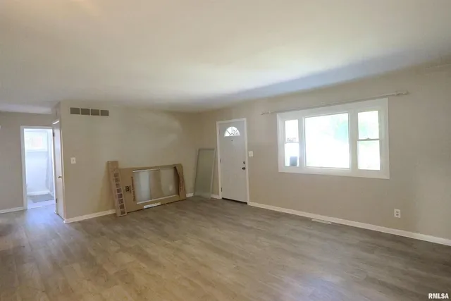 $175,000 | 11 Ridge Road, Centralia, IL 62801