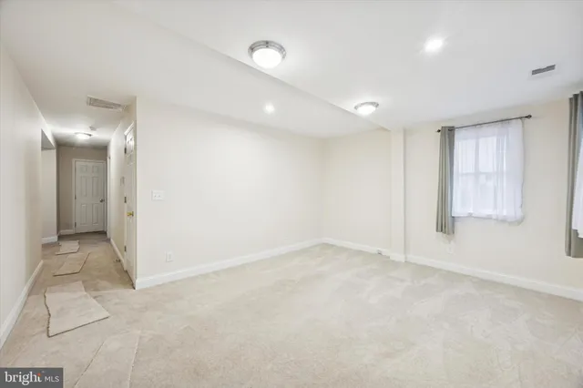 $1,750 | 6 Laurel Avenue, Wilmington, DE 19809