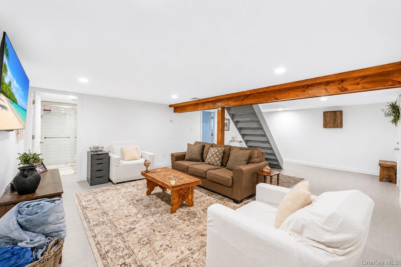 19 Hawthorne Road Rocky Point, NY 11778 - Photo 25 of 43 Gallery Image 25