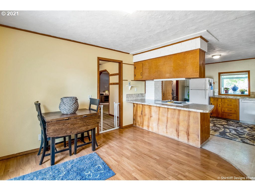 3550 Oregon Avenue Springfield, OR 97478 - Photo 13 of 30