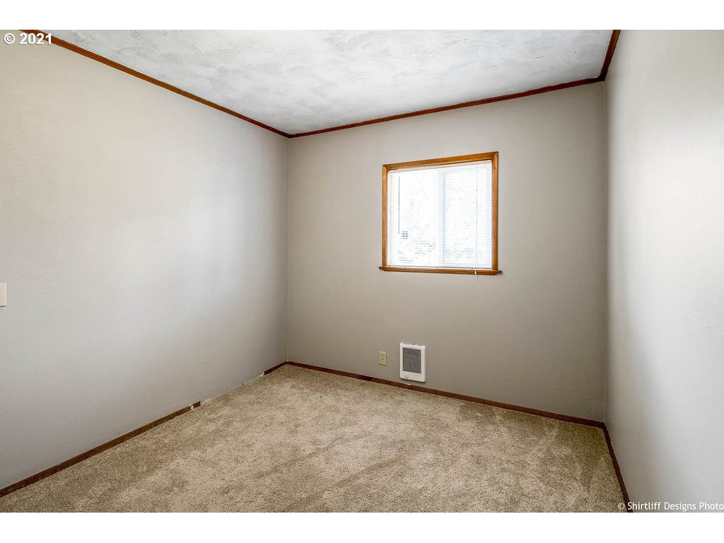 3550 Oregon Avenue Springfield, OR 97478 - Photo 17 of 30