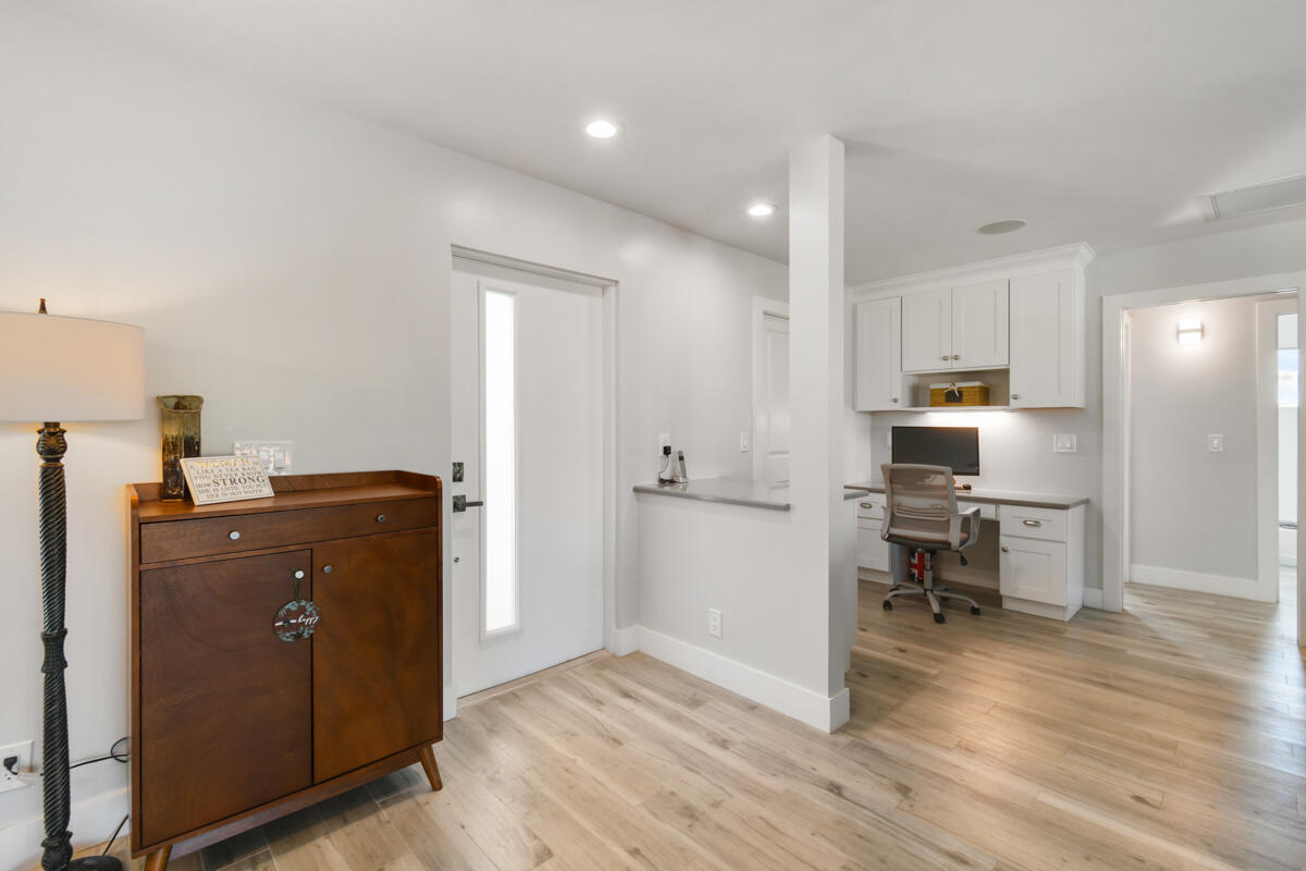 4835 Bimini Road Jupiter, FL 33469 - Photo 11 of 37 DSC_9271