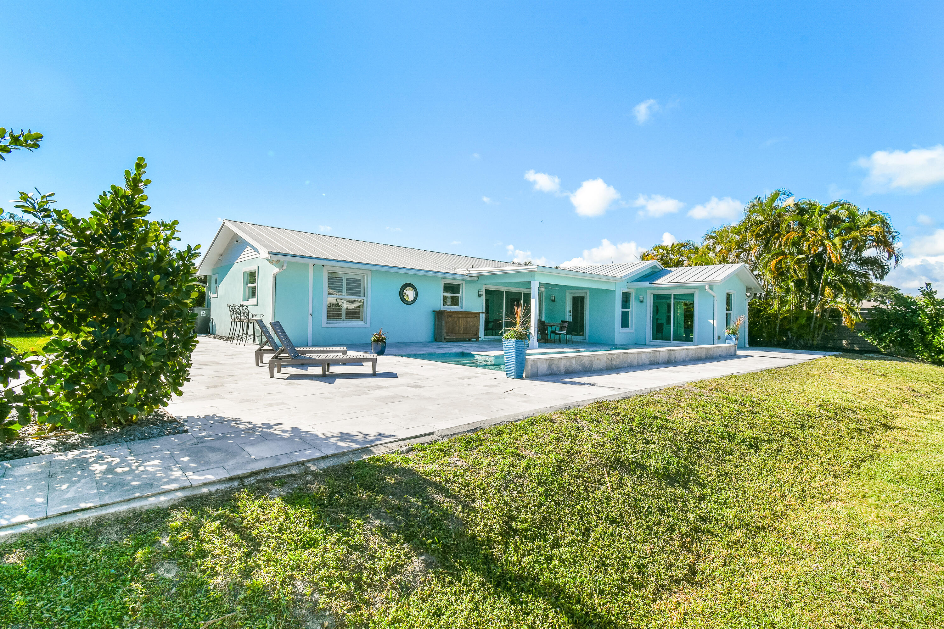 4835 Bimini Road Jupiter, FL 33469 - Photo 14 of 37 DSC_7707