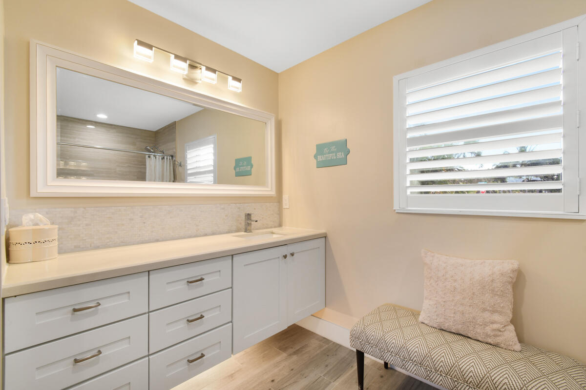 4835 Bimini Road Jupiter, FL 33469 - Photo 23 of 37 DSC_9201