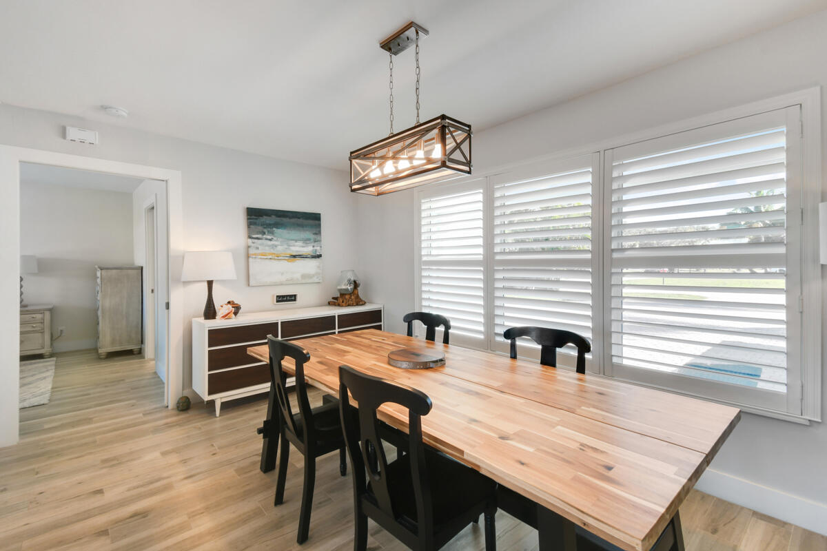 4835 Bimini Road Jupiter, FL 33469 - Photo 8 of 37 DSC_9256