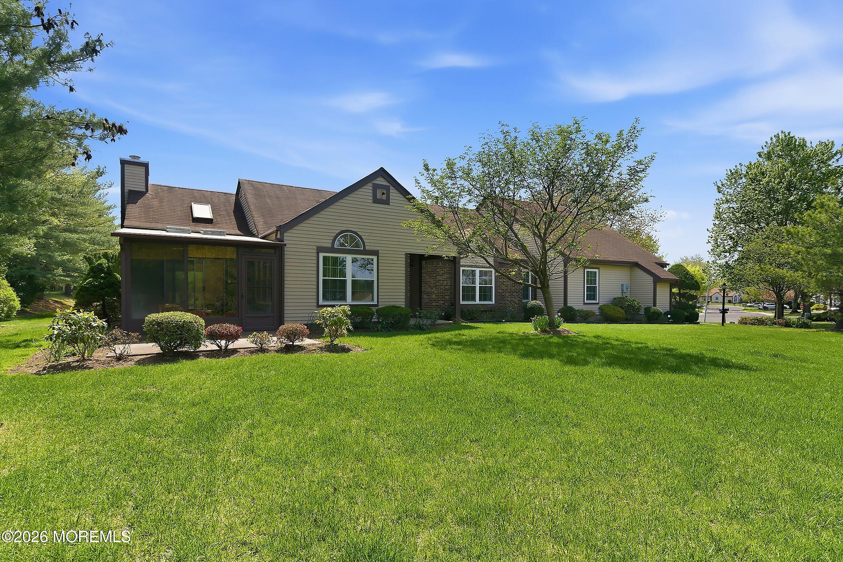 19 Ingram Drive Monroe Township, NJ 08831 - Photo 2 of 35 1000020005