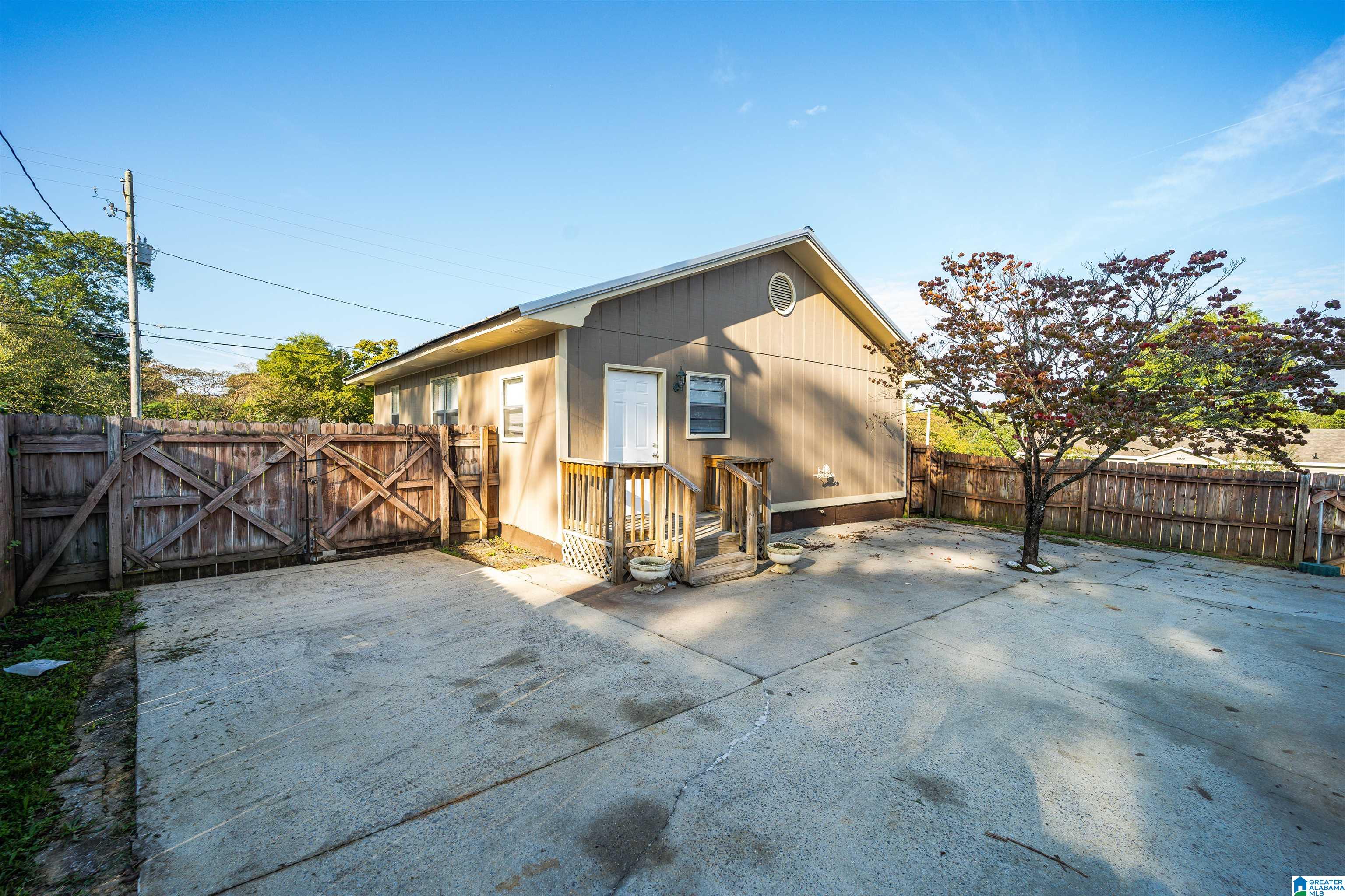 328 Millvale Street Birmingham, AL 35224 - Photo 4 of 25