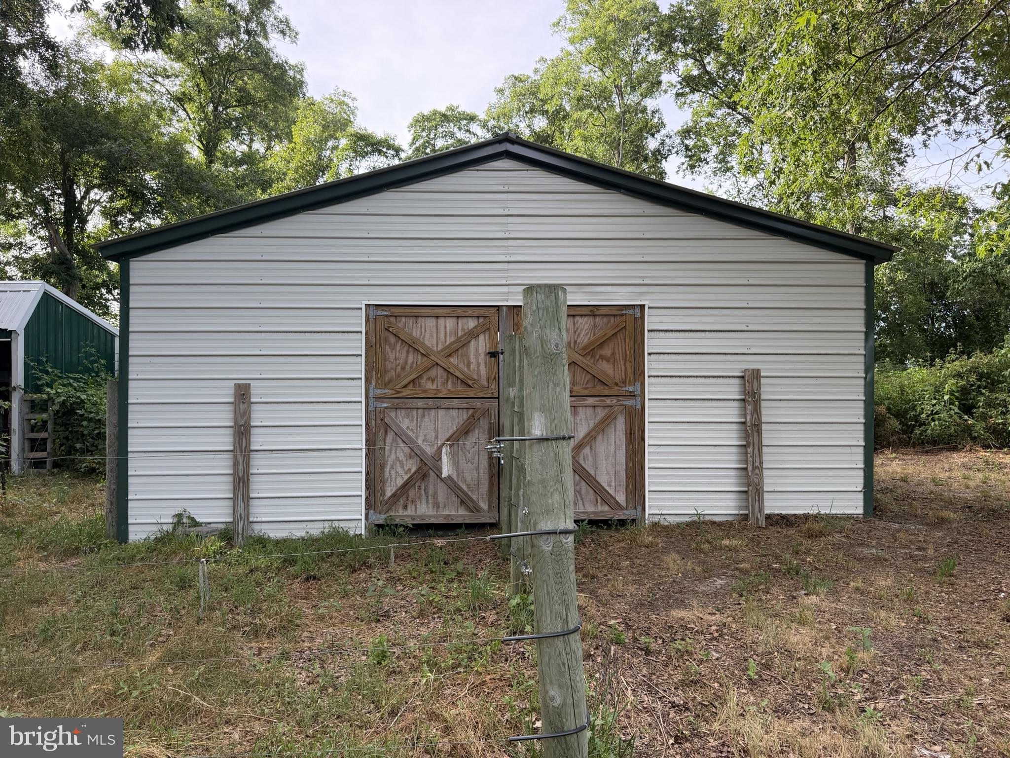 6707 Sharptown Road Laurel, DE 19956 - Photo 5 of 25 barn