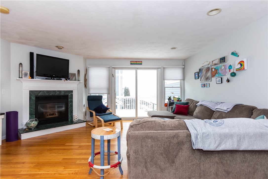 4400 Post Road, Unit 4 Warwick, RI 02818 - Photo 3 of 39