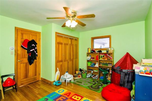 29 Lookout Road Medford, MA 02155 - Photo 18 of 26