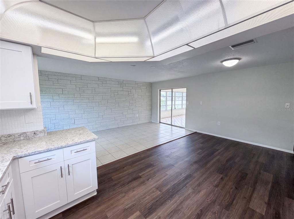 8053 Embassy Boulevard Port Richey, FL 34668 - Photo 10 of 19 Gallery Image 10
